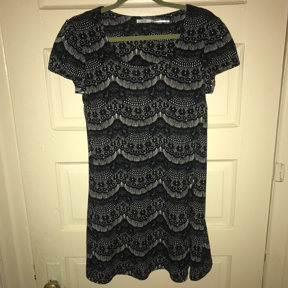 Patterned t-shirt dress